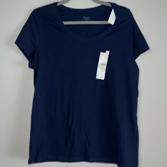 Juniors scoopneck T-shirt size 3 XL (21) - Picture 4 of 6